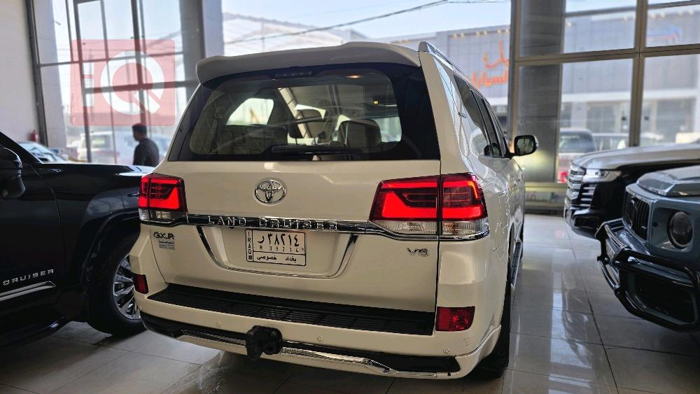 تويوتا لاندكروزر